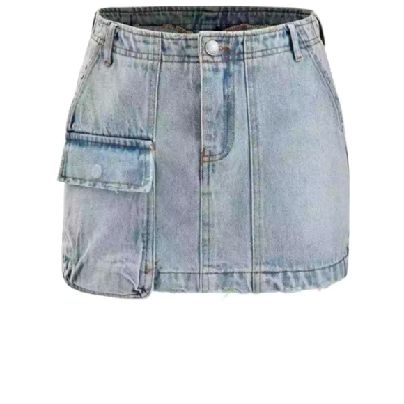 Denim Cargo Mini Skirt Light Wash Size Extra Large - Picture 1 of 4